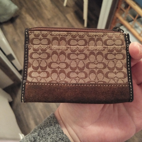 Authentic Coach CC Brown Wallet Change Purse - Picture 8 of 9